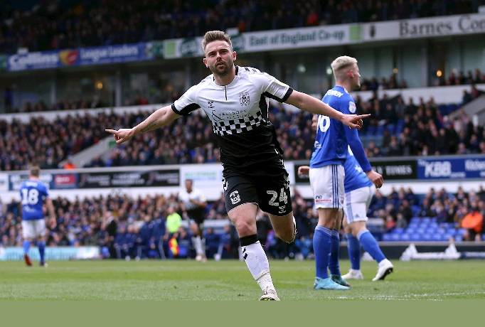 Nhận định, soi k&egrave;o Coventry City vs Ipswich Town, 2h00 ng&agrave;y 1/5: Kh&aacute;ch sa s&uacute;t
