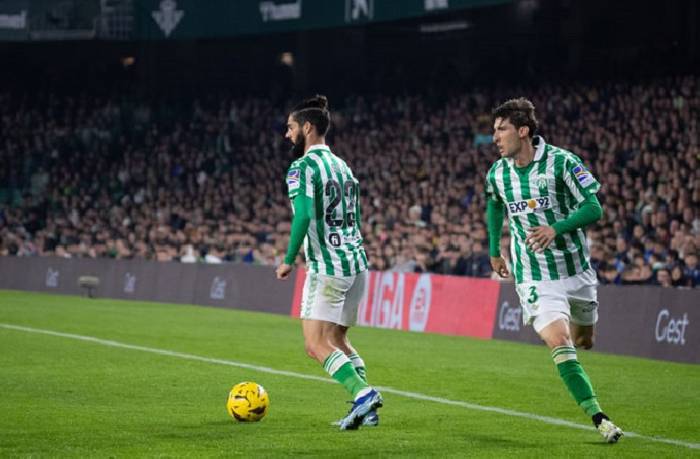 Soi k&egrave;o g&oacute;c Real Betis vs Fiorentina, 2h00 ng&agrave;y 2/5