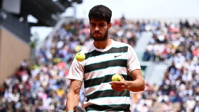 Nhận định tennis Alcaraz vs Dzumhur, V&ograve;ng 3 Roland Garros - 1h15 ng&agrave;y 31/5