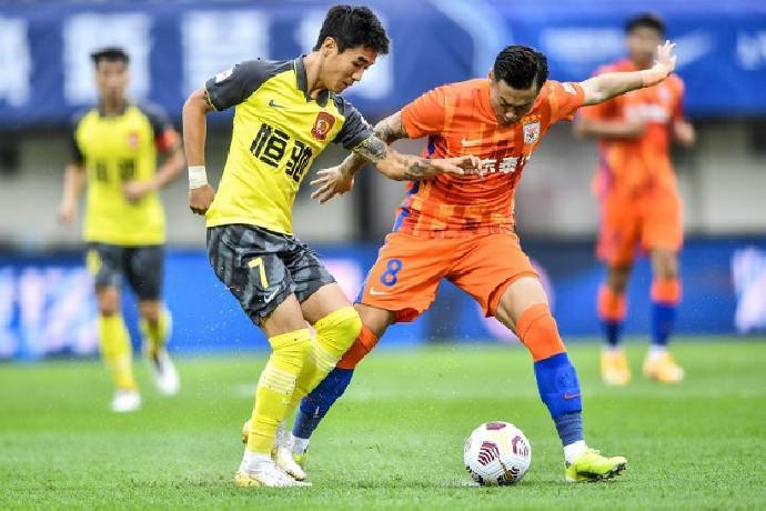 Ph&acirc;n t&iacute;ch k&egrave;o hiệp 1 Shandong Taishan vs Guangzhou City, 18h30 ng&agrave;y 2/7