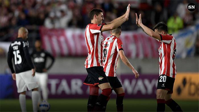 Soi k&egrave;o phạt g&oacute;c Fortaleza vs Estudiantes, 7h30 ng&agrave;y 1/7