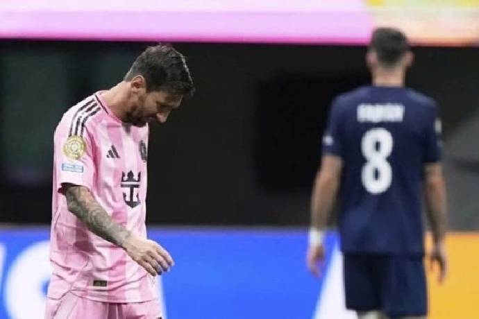 Messi l&ecirc;n tiếng sau khi Inter Miami thua thảm trước PSG