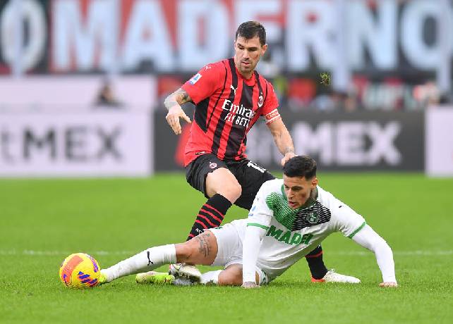 Soi k&egrave;o đặc biệt Sassuolo vs AC Milan, 23h30 ng&agrave;y 30/8