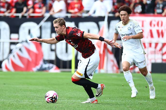 Nhận định, soi k&egrave;o Machida Zelvia vs Urawa Red Diamonds, 16h00 ng&agrave;y 31/8: Tiếp tục dẫn đầu