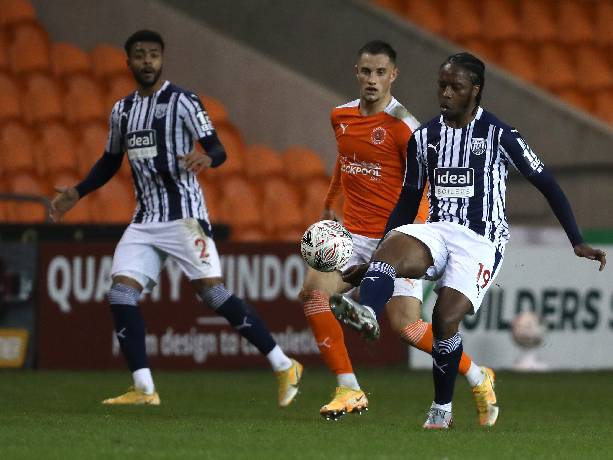 Soi k&egrave;o t&agrave;i xỉu West Brom vs Blackpool h&ocirc;m nay, 3h ng&agrave;y 2/11