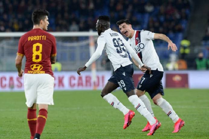 Soi k&egrave;o phạt g&oacute;c Bologna vs Roma, 0h30 ng&agrave;y 2/12