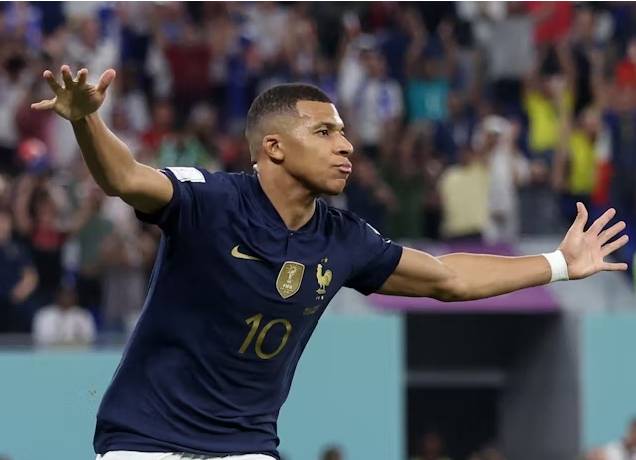 Đội h&igrave;nh ra s&acirc;n ch&iacute;nh thức Tunisia vs Ph&aacute;p, 22h ng&agrave;y 30/11