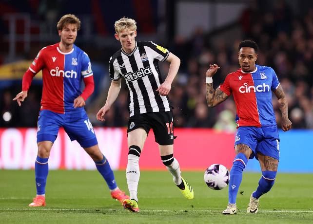 Si&ecirc;u m&aacute;y t&iacute;nh dự đo&aacute;n Crystal Palace vs Newcastle, 22h00 ng&agrave;y 30/11