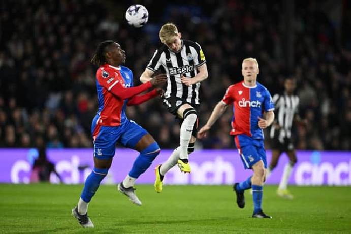Soi k&egrave;o phạt g&oacute;c Crystal Palace vs Newcastle, 22h00 ng&agrave;y 30/11