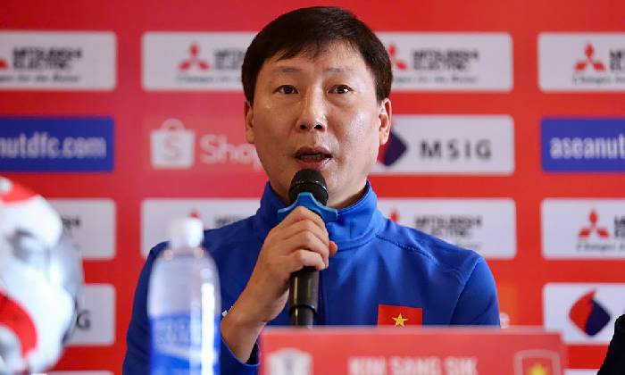 Xu&acirc;n Son tuy&ecirc;n bố ghi b&agrave;n ở chung kết, HLV Kim Sang Sik đ&aacute;nh cược cả sự nghiệp