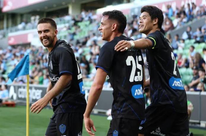 Nhận định, soi k&egrave;o Auckland FC vs Macarthur FC, 11h00 ng&agrave;y 1/2: Củng cố ng&ocirc;i đầu
