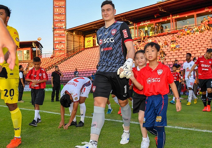 Trực tiếp Văn L&acirc;m h&ocirc;m nay 31/3: Ratchaburi vs Muang Thong (18h)