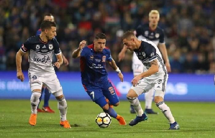 Soi k&egrave;o phạt g&oacute;c Melbourne City vs Newcastle Jets, 12h ng&agrave;y 2/4