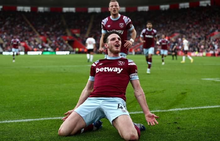 Soi k&egrave;o phạt g&oacute;c West Ham vs Southampton, 20h ng&agrave;y 2/4