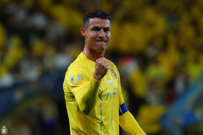 Ronaldo lập h&agrave;ng loạt cột mốc ấn tượng sau c&uacute; hat-trick ở Al Nassr