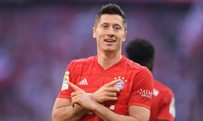 Chiếc gi&agrave;y V&agrave;ng ch&acirc;u &Acirc;u 2019/20: Robert Lewandowski vươn l&ecirc;n dẫn đầu