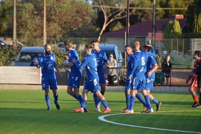 Nhận định, soi k&egrave;o Adelaide vs Salisbury, 17h00 ng&agrave;y 31/5