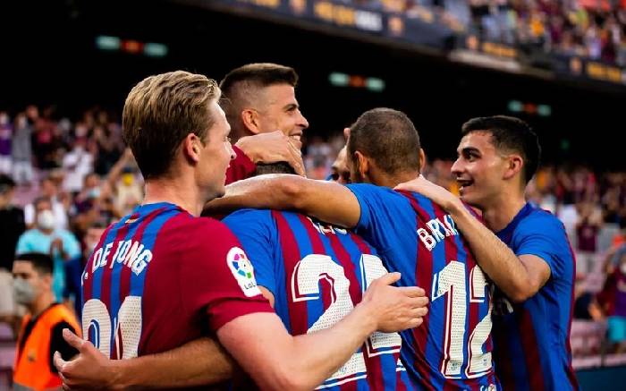 Chấn động! PSG 'chốt đơn' th&agrave;nh c&ocirc;ng cơn lốc đường bi&ecirc;n của Barca