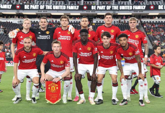 Sau Rasmus Hojlund, Man United đ&oacute;n th&ecirc;m s&aacute;t thủ ghi 22 b&agrave;n/33 trận