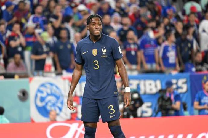 XONG : Chelsea chi 45 triệu euro cho 'h&ograve;n đ&aacute; tảng' 1m91