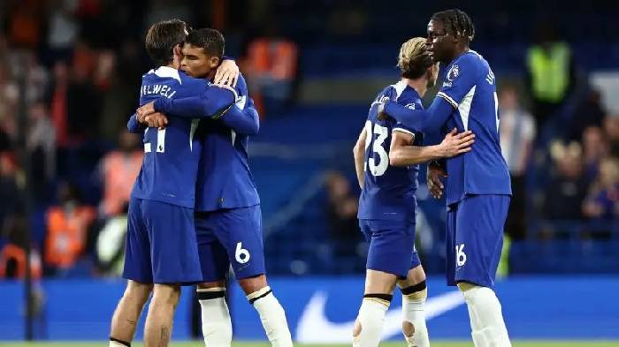 Trụ cột lại chấn thương, Pochettino như ngồi tr&ecirc;n đống lửa