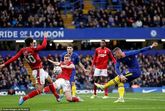 Soi k&egrave;o phạt g&oacute;c Nottingham Forest vs Chelsea, 23h30 ng&agrave;y 1/1