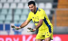 Buffon bị treo gi&ograve; v&agrave; phạt tiền v&igrave; l&yacute; do &lsquo;trời ơi đất hỡi&rsquo;