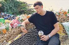 Văn L&acirc;m được chăm s&oacute;c đặc biệt trong khu c&aacute;ch ly tại Nhật Bản