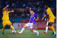Ph&acirc;n t&iacute;ch k&egrave;o hiệp 1 H&agrave; Nội vs SLNA, 17h ng&agrave;y 2/7