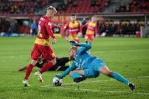 Nhận định, soi k&egrave;o Cracovia Krakow vs Korona Kielce, 22h30 ng&agrave;y 2/9