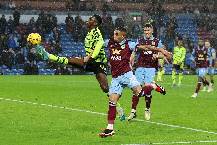 Si&ecirc;u m&aacute;y t&iacute;nh dự đo&aacute;n Burnley vs Arsenal, 22h00 ng&agrave;y 1/11