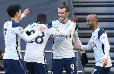 Bale tiết lộ l&yacute; do trở lại Tottenham thay v&igrave; tới MU