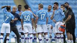 Guardiola ra thiết qu&acirc;n lệnh với c&aacute;c học tr&ograve;