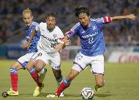 Soi k&egrave;o phạt g&oacute;c Yokohama Marinos vs Sanfrecce Hiroshima, 17h ng&agrave;y 3/3