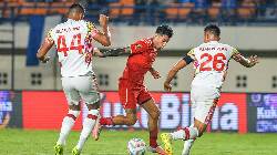 Nhận định, soi k&egrave;o Borneo vs Persis Solo, 20h30 ng&agrave;y 2/3: V&ugrave;ng l&ecirc;n chống trả