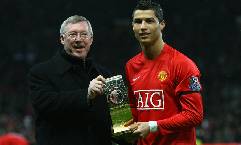 &lsquo;Thierry Henry hụt&rsquo; kể về gu thời trang của Sir Alex Ferguson v&agrave; Ronaldo