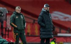 Solskjaer: 'Liverpool c&oacute; thể đ&aacute;nh bại ch&uacute;ng t&ocirc;i một c&aacute;ch dễ d&agrave;ng'