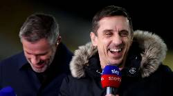 Neville: 'Khả năng Tottenham v&ocirc; địch cũng ngang ngửa Chelsea'