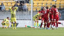 Soi k&egrave;o phạt g&oacute;c Adelaide United vs Wellington Phoenix, 15h45 ng&agrave;y 4/1