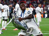 Đội h&igrave;nh ti&ecirc;u biểu c&uacute;p C1 ch&acirc;u &Acirc;u: Chỉ c&oacute; 3 cầu thủ Real được vinh danh