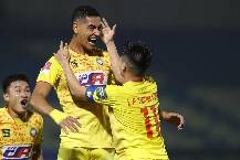 CLB Thanh H&oacute;a l&igrave; lợm leo l&ecirc;n nh&igrave; bảng