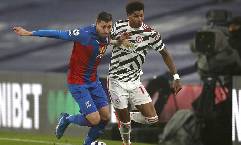 MU kh&ocirc;ng c&ograve;n l&agrave; Vua s&acirc;n kh&aacute;ch của Ngoại hạng Anh 2020/21