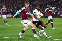 Ph&acirc;n t&iacute;ch k&egrave;o hiệp 1 Eintracht Frankfurt vs West Ham, 2h00 ng&agrave;y 6/5