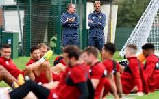 Liverpool bỏ tập ở T&acirc;y Ban Nha trước đại chiến Real Madrid