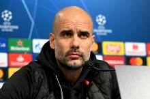 Pep Guardiola tố FIFA v&agrave; UEFA b&oacute;c lột cầu thủ