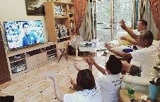 C&acirc;u chuyện cảm động về HLV Kiatisak v&agrave; bố