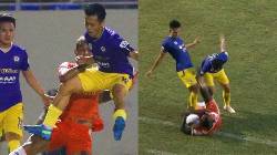 Trọng t&agrave;i 'b&ecirc;nh' H&agrave; Nội FC nhận &aacute;n phạt treo c&ograve;i