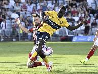 Nhận định, soi k&egrave;o Perth Glory vs Central Coast Mariners, 17h45 ng&agrave;y 7/11: Kẻ 8 lạng, người nửa c&acirc;n