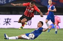 Soi k&egrave;o phạt g&oacute;c Rongcheng vs Shanghai Port, 15h30 ng&agrave;y 8/1