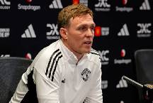 Darren Fletcher: &lsquo;Dẫn dắt MU l&agrave; vinh dự lớn lao&rsquo;